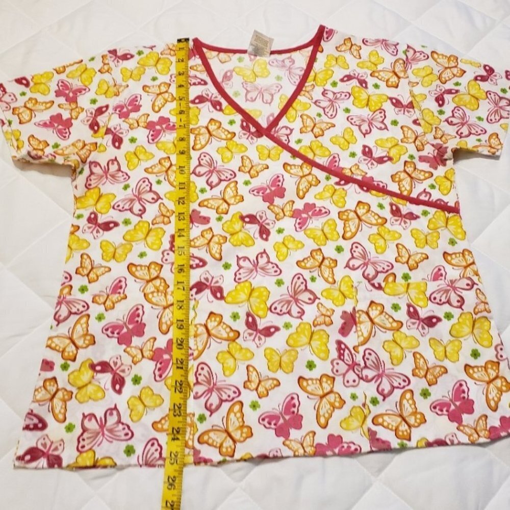 Just Love Large Scrub Top- Pink Yellow Butterflies - Picture 2 of 8